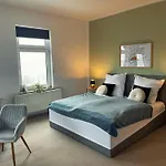 Neu - Familienfreundlich - Fuer Bis Zu 6 Personen Lejlighed