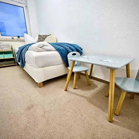 Neu - Familienfreundlich - Fuer Bis Zu 6 Personen