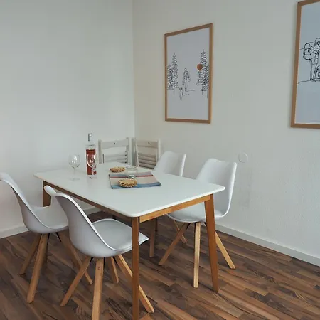 Neu - Familienfreundlich - Fuer Bis Zu 6 Personen * Oberhof (Thuringia)